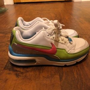 Nike Air Max size 5.5 womens!